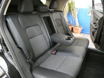 NISSAN ARIYA 87kWh Advance SUV 5dr Electric Auto e-4ORCE 22kW Charger (306 ps
