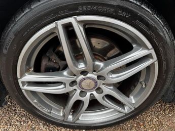 MERCEDES-BENZ A-CLASS 2.1 A 220 D AMG LINE 5d 174 BHP