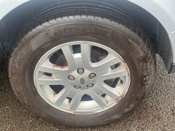 LAND ROVER FREELANDER 2 2.2 TD4 SE SUV 5dr Diesel Auto 4WD Euro 4 (160 ps)