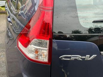 HONDA CR-V 2.0 i-VTEC SE SUV 5dr Petrol Auto 4WD Euro 5 (155 ps)