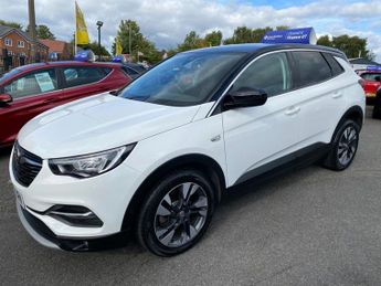 VAUXHALL GRANDLAND X 1.2 Turbo SRi Nav SUV 5dr Petrol Auto Euro 6 (s/s) (130 ps)