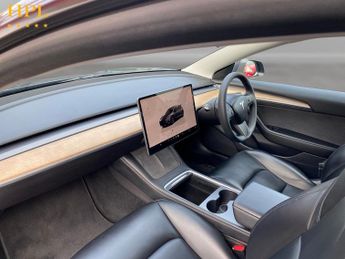 TESLA Model 3 (Dual Motor) Long Range Saloon 4dr Electric Auto 4WDE (346 ps)