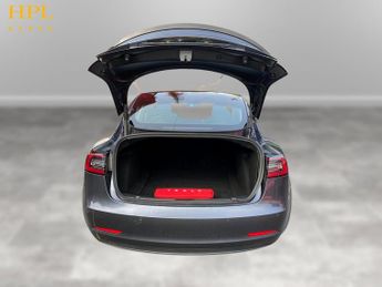 TESLA Model 3 (Dual Motor) Long Range Saloon 4dr Electric Auto 4WDE (346 ps)