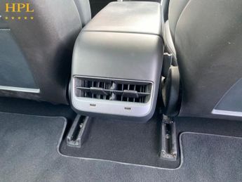 TESLA Model 3 (Dual Motor) Performance Saloon 4dr Electric Auto 4WDE (Performa