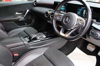 MERCEDES-BENZ A CLASS 1.5 A180d AMG Line Hatchback 5dr Diesel 7G-DCT Euro 6 (s/s) (116