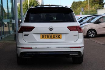 VOLKSWAGEN TIGUAN ALLSPACE 2.0 TDI R-Line Tech SUV 5dr Diesel DSG 4Motion Euro 6 (s/s) (190