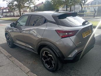 NISSAN JUKE 1.0 DIG-T N-Connecta SUV 5dr Petrol DCT Auto Euro 6 (s/s) (114 p