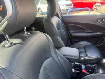 NISSAN JUKE 1.6 Tekna SUV 5dr Petrol XTRON Euro 6 (117 ps)