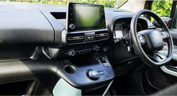 CITROEN BERLINGO 1.2 PureTech Feel XL MPV 5dr Petrol EAT Euro 6 (s/s) (130 ps).*5