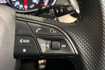 AUDI Q5 2.0 TDI 40 S line SUV 5dr Diesel S Tronic quattro Euro 6 (s/s) (