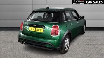 MINI HATCH 1.5 Cooper Classic Hatchback 5dr Petrol Steptronic Euro 6 (s/s) 
