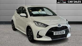 Toyota Yaris 1.5 VVT-h Design Hatchback 5dr Petrol Hybrid E-CVT Euro 6 (s/s) 