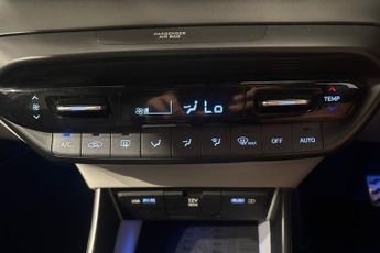 HYUNDAI BAYON 1.0 T-GDi MHEV Ultimate SUV 5dr Petrol Hybrid DCT Euro 6 (s/s) (