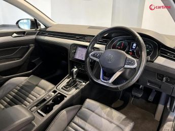 VOLKSWAGEN PASSAT 1.4 TSI 13kWh GTE Saloon 4dr Petrol Plug-in Hybrid DSG Euro 6 (s