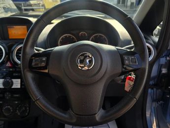 VAUXHALL CORSA 1.2 16V Excite Hatchback 5dr Petrol Manual Euro 5 (A/C) (85 ps)