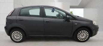 FIAT PUNTO EVO 1.4 Dynamic Hatchback 5dr Petrol Euro 5 (s/s) (77 bhp)