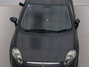 FIAT PUNTO EVO 1.4 Dynamic Hatchback 5dr Petrol Euro 5 (s/s) (77 bhp)
