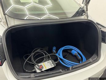 TESLA Model 3 Standard Range Plus Saloon 4dr Electric Auto RWD (241 bhp)