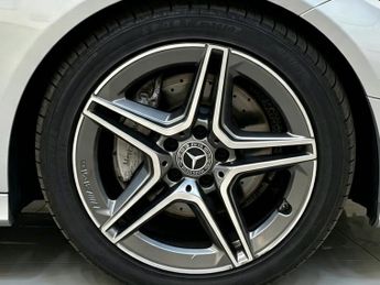 MERCEDES-BENZ C CLASS 2.0 C220d AMG Line Saloon 4dr Diesel G-Tronic+ Euro 6 (s/s) (194