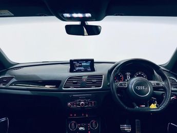 AUDI Q3 2.0 TFSI Black Edition SUV 5dr Petrol S Tronic quattro Euro 6 (s