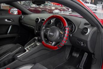 AUDI TT 2.0 TDI Black Edition Coupe 3dr Diesel S Tronic quattro Euro 5 (