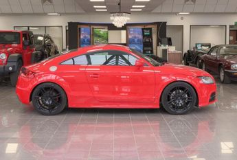 AUDI TT 2.0 TDI Black Edition Coupe 3dr Diesel S Tronic quattro Euro 5 (