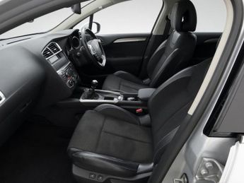 CITROEN C4 2.0 HDi Exclusive Hatchback 5dr Diesel Manual Euro 5 (150 ps)