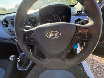 HYUNDAI I10 1.0 SE Hatchback 5dr Petrol Manual Euro 5 (66 ps)