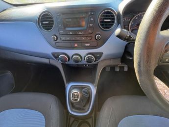 HYUNDAI I10 1.0 SE Hatchback 5dr Petrol Manual Euro 5 (66 ps)