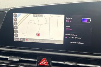 KIA NIRO 64.8kWh Horizon SUV 5dr Electric Auto (201 bhp) Reverse Camera, 