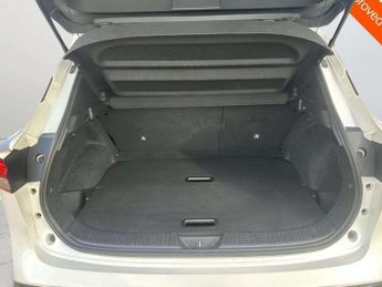 NISSAN QASHQAI 1.3 DIG-T MHEV N-Connecta SUV 5dr Petrol Hybrid XTRON Euro 6 (s/