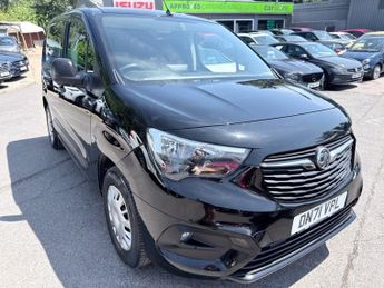 Vauxhall Combo Black 2300 50kWh Sportive electric van, 25,500 miles, Automatic,