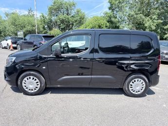 VAUXHALL Combo Electric Black 2300 50kWh Sportive electric van, 25,500 miles, Automatic,