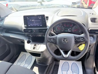 VAUXHALL Combo Electric Black 2300 50kWh Sportive electric van, 25,500 miles, Automatic,