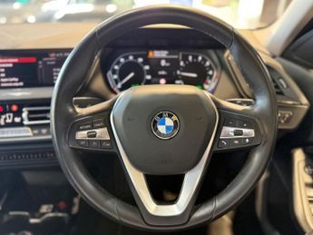 BMW 1 SERIES 1.5 118i Sport Hatchback 5dr Petrol DCT Euro 6 (s/s) (140 ps)