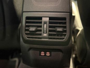BMW 1 SERIES 1.5 118i Sport Hatchback 5dr Petrol DCT Euro 6 (s/s) (140 ps)