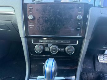 VOLKSWAGEN GOLF 1.4 TSI 8.7kWh GTE Hatchback 5dr Petrol Plug-in Hybrid DSG Euro 