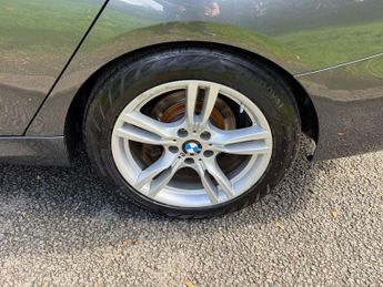 BMW 3 SERIES GRAN TURISMO 2.0 320d M Sport GT 5dr Diesel Auto Euro 6 (s/s) (190 ps)