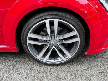 AUDI TT 2.0 TFSI S line Coupe 3dr Auto Petrol S Tronic quattro Euro 6 (s