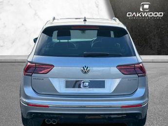 VOLKSWAGEN TIGUAN 2.0 TDI BlueMotion Tech R-Line SUV 5dr Diesel DSG Euro 6 (s/s) (