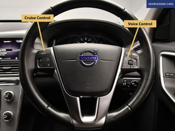 VOLVO XC60 2.0 D4 SE Nav SUV 5dr Diesel Auto Euro 6 (s/s) (190 ps)
