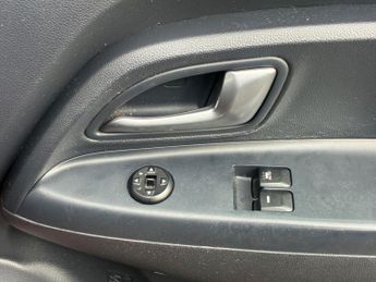 KIA RIO 1.25 1 Air Hatchback 5dr Petrol Manual Euro 5 (84 bhp)