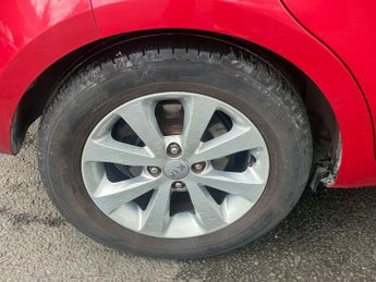KIA RIO 1.25 1 Air Hatchback 5dr Petrol Manual Euro 5 (84 bhp)