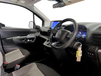 CITROEN E-BERLINGO 50kWh Flair XTR M MPV 5dr Electric Auto (7.4kW Charger) (136 ps)