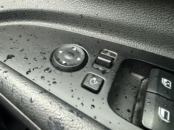 HYUNDAI BAYON 1.0 T-GDi MHEV SE Connect SUV 5dr Petrol Hybrid DCT Euro 6 (s/s)