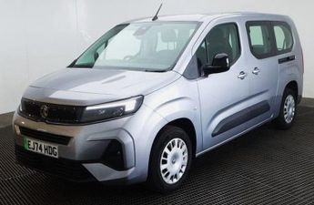 Vauxhall Combo Life Electric 52kWh Design XL MPV 5dr Electric Auto (11kW Charger) (136 ps).*7