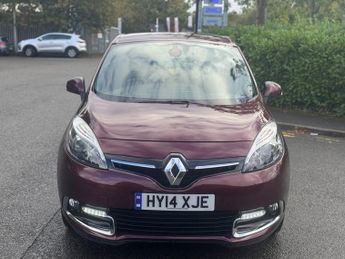 RENAULT GRAND SCENIC 1.5 dCi Dynamique TomTom MPV 5dr Diesel EDC Euro 5 (110 ps)