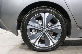 NISSAN LEAF 62kWh e+ Tekna Hatchback 5dr Electric Auto (217 ps)