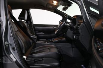 NISSAN LEAF 62kWh e+ Tekna Hatchback 5dr Electric Auto (217 ps)