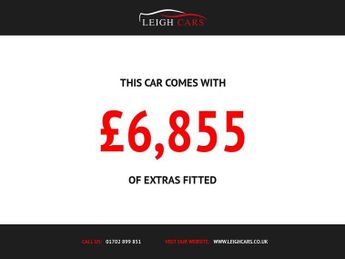 Volvo V40 2.0 T3 R-Design Nav Hatchback 5dr Petrol Manual Euro 6 (s/s) (15